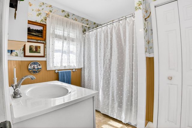 580 Parker Dr., Pawleys Island, SC 29585