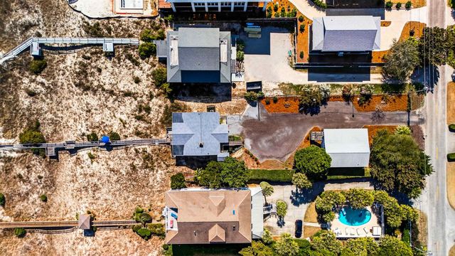 580 Parker Dr., Pawleys Island, SC 29585