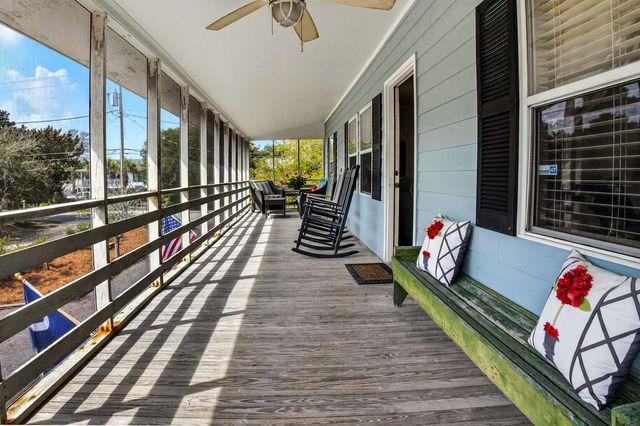 580 Parker Dr., Pawleys Island, SC 29585