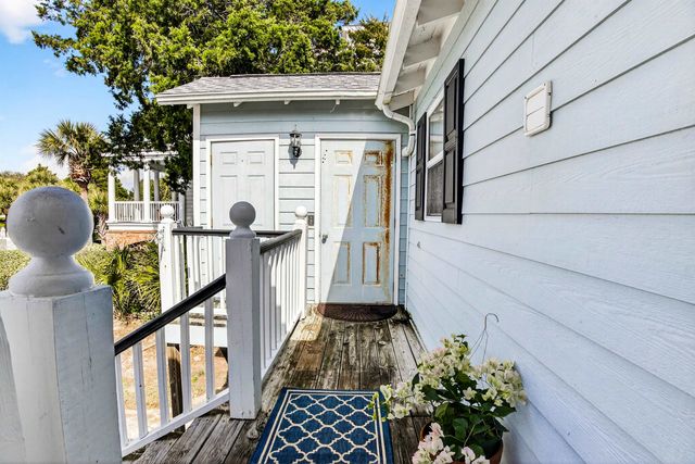 580 Parker Dr., Pawleys Island, SC 29585