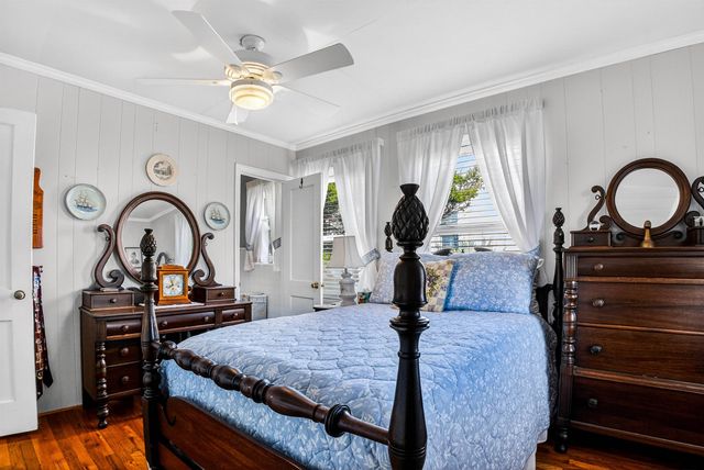 580 Parker Dr., Pawleys Island, SC 29585