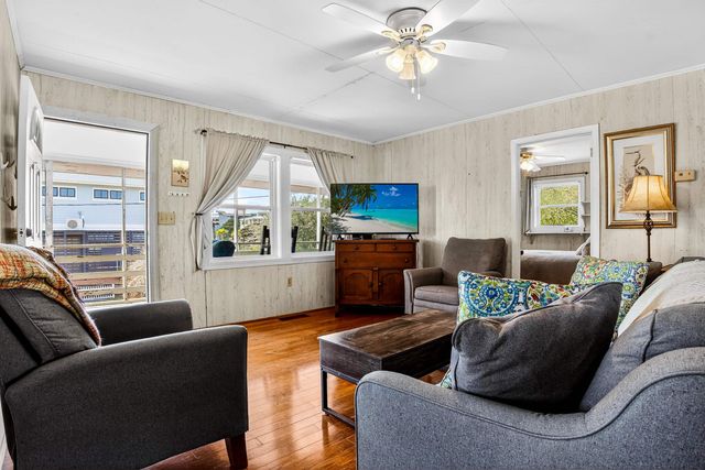 580 Parker Dr., Pawleys Island, SC 29585