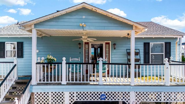 580 Parker Dr., Pawleys Island, SC 29585