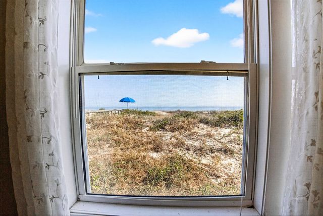 580 Parker Dr., Pawleys Island, SC 29585