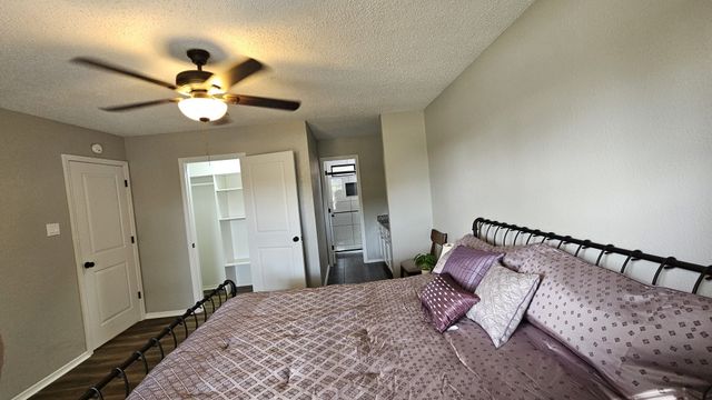1803 Sherwood Place, Carrollton, TX 75006