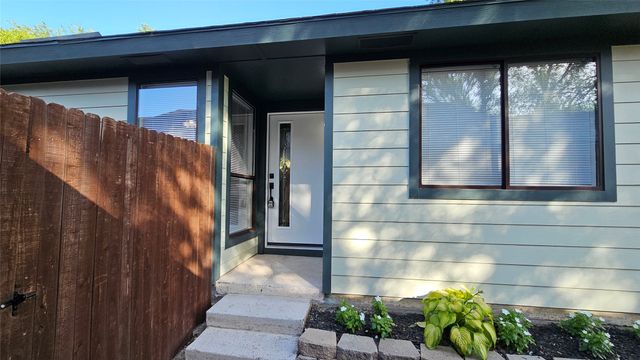1803 Sherwood Place, Carrollton, TX 75006