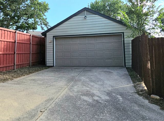 1803 Sherwood Place, Carrollton, TX 75006