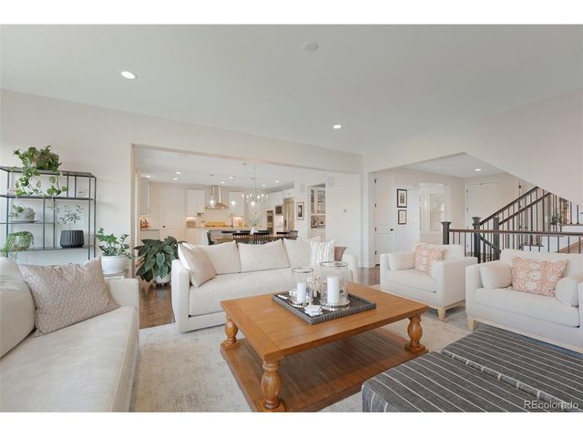 10859 Greycliffe Dr, Littleton, CO 80126