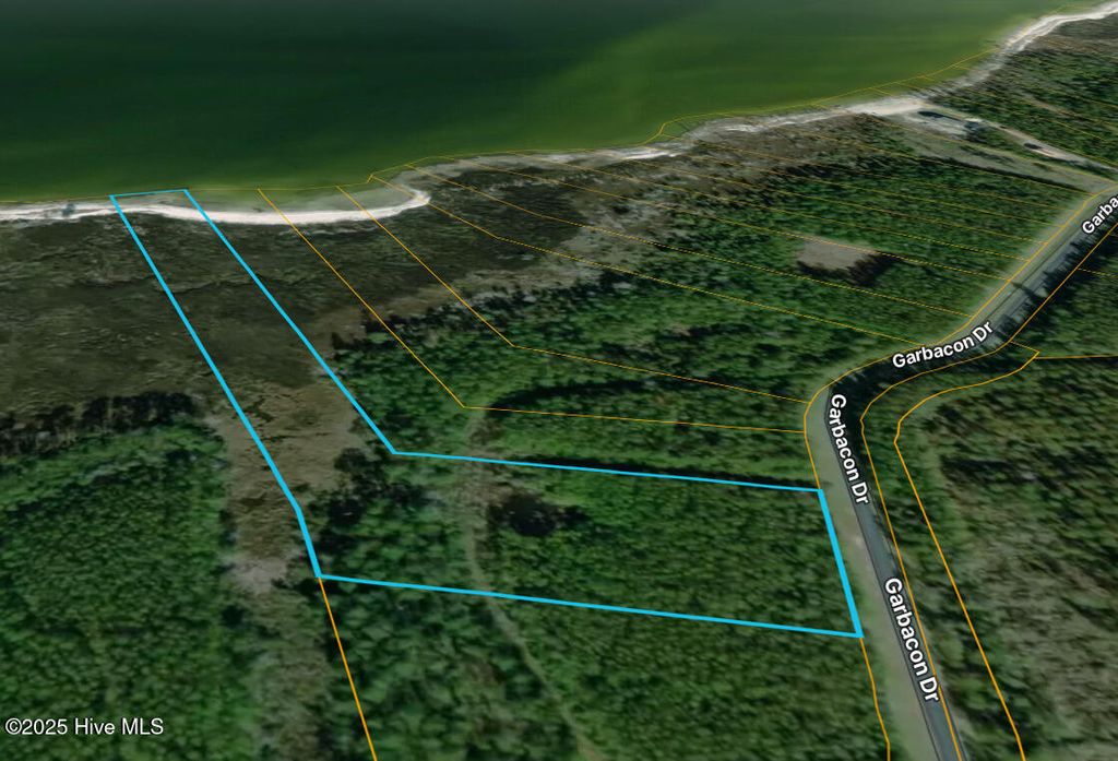 151 Garbacon Drive, Beaufort, NC 28516