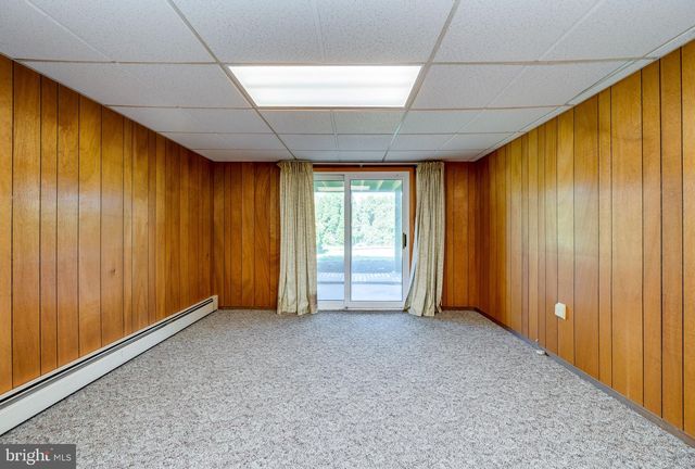 220 MAPLE SPRINGS DR, Birdsboro, PA 19508