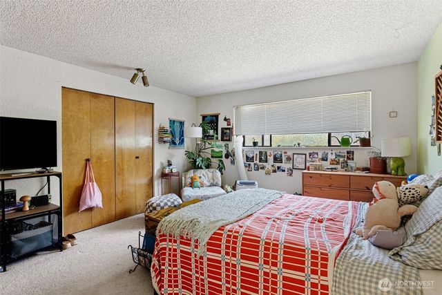 6013 4th Avenue NW, Seattle, WA 98107