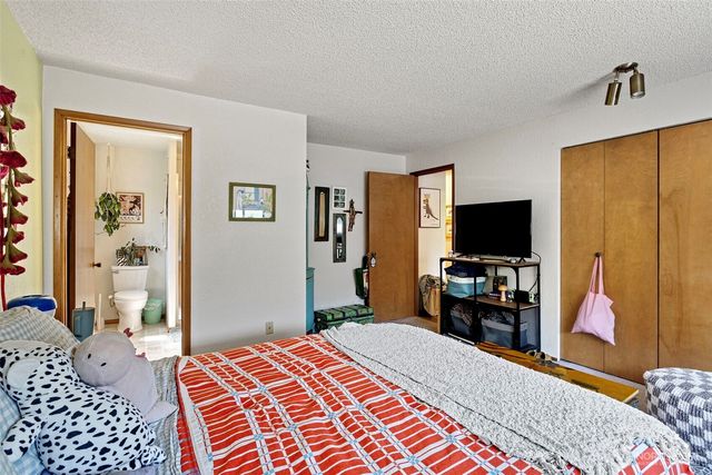 6013 4th Avenue NW, Seattle, WA 98107