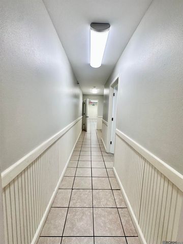 318 E Cornerview St, Gonzales, LA 70737