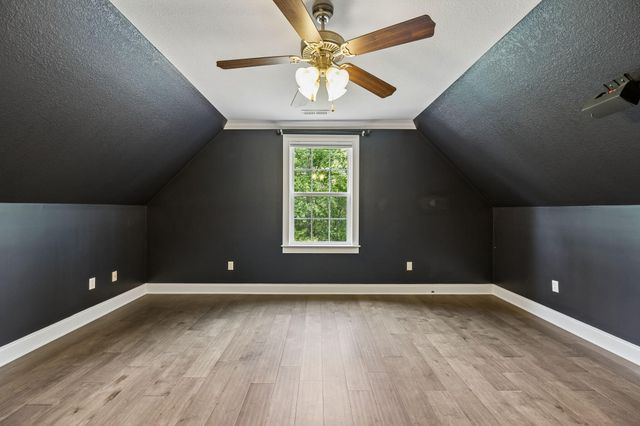 10514 E Brainerd Road, Apison, TN 37302