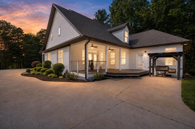 10514 E Brainerd Road, Apison, TN 37302