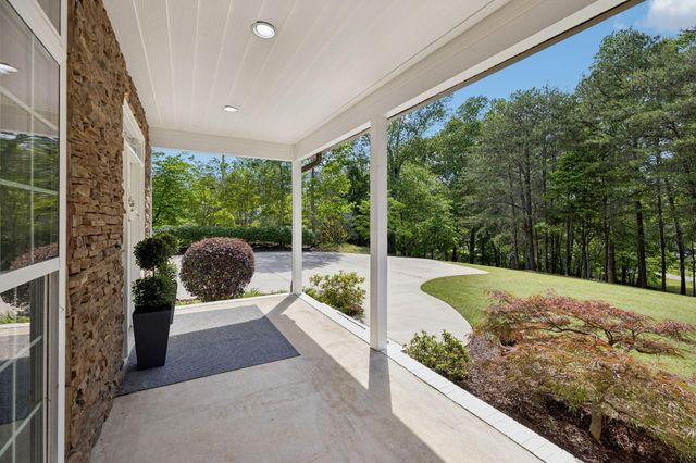 10514 E Brainerd Road, Apison, TN 37302