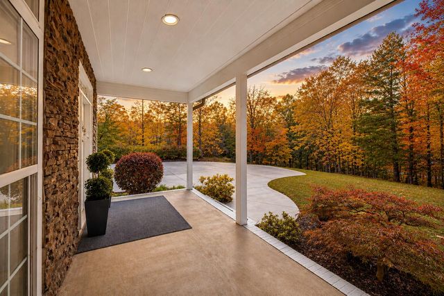 10514 E Brainerd Road, Apison, TN 37302