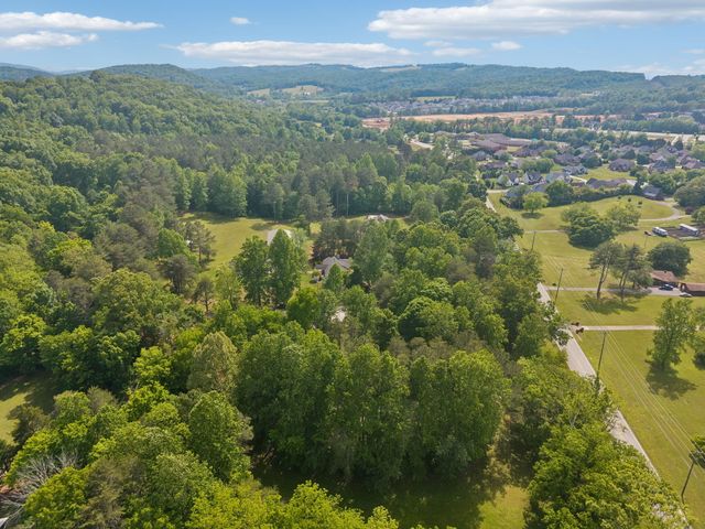 10514 E Brainerd Road, Apison, TN 37302