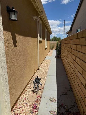 39912 Felicita Parkway, Palm Desert, CA 92211