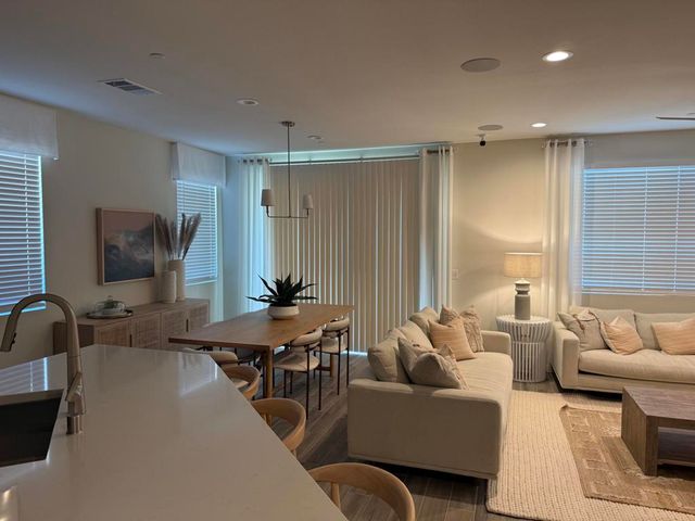 39912 Felicita Parkway, Palm Desert, CA 92211