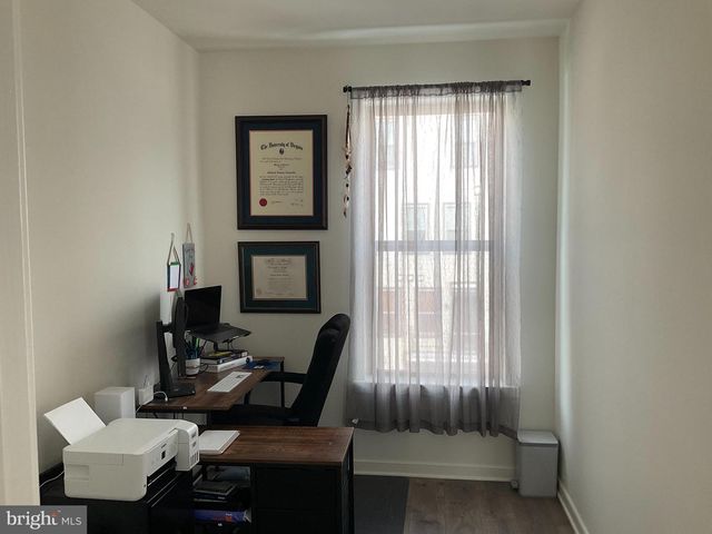 45968 SWALLOW TER, Sterling, VA 20165