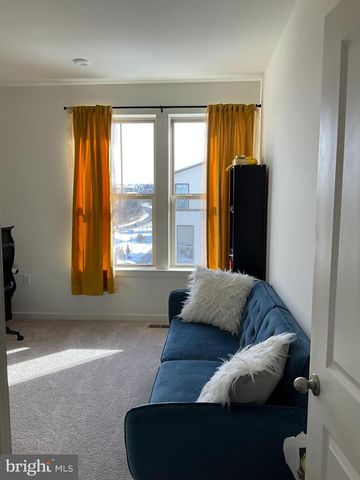 45968 SWALLOW TER, Sterling, VA 20165