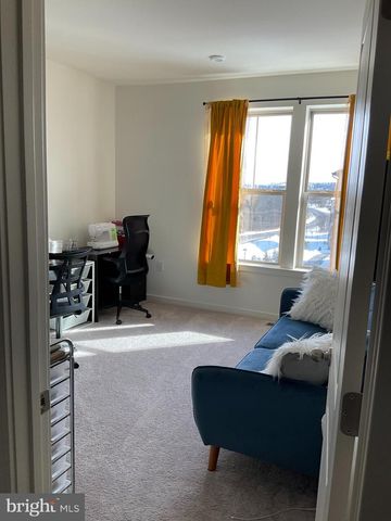 45968 SWALLOW TER, Sterling, VA 20165