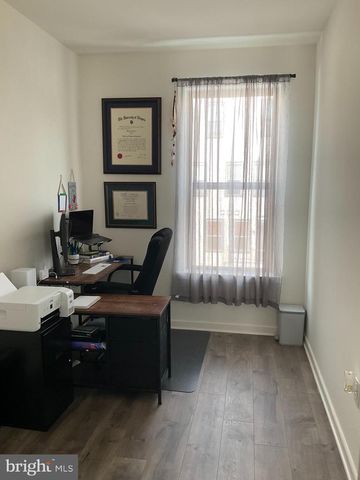 45968 SWALLOW TER, Sterling, VA 20165