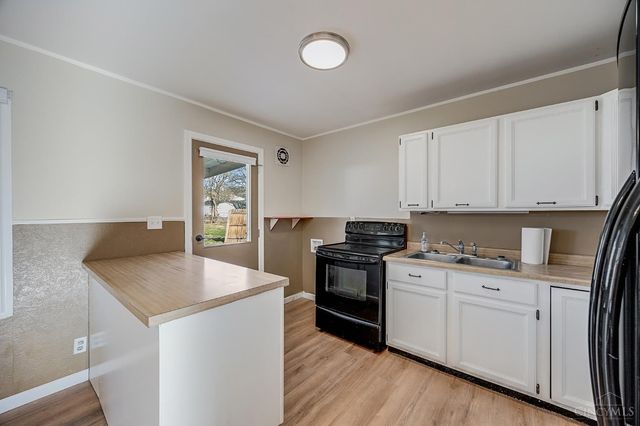 143 Flintstone Drive, Harrison, OH 45030