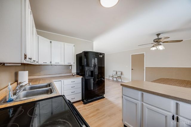 143 Flintstone Drive, Harrison, OH 45030