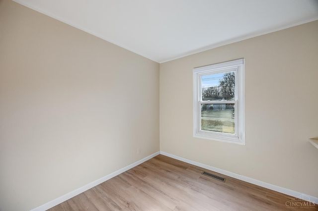 143 Flintstone Drive, Harrison, OH 45030