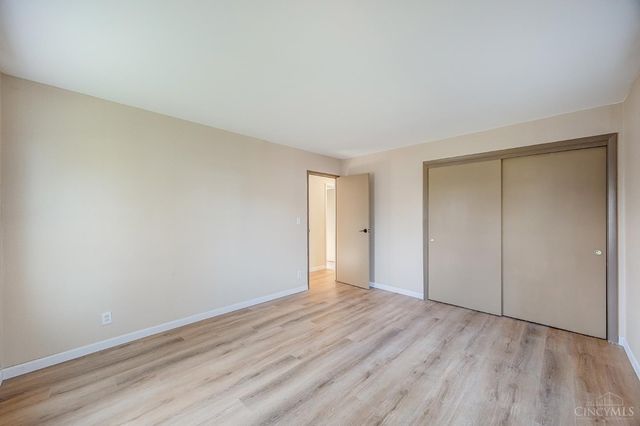 143 Flintstone Drive, Harrison, OH 45030