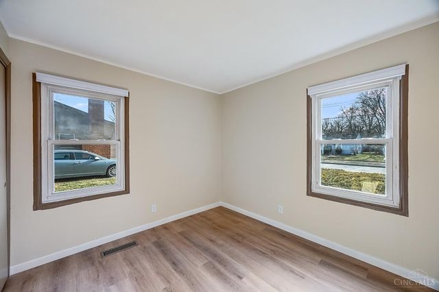 143 Flintstone Drive, Harrison, OH 45030