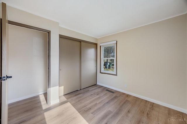 143 Flintstone Drive, Harrison, OH 45030