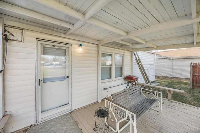 143 Flintstone Drive, Harrison, OH 45030