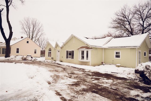 1733 WESTWOOD Drive, Troy, MI 48083