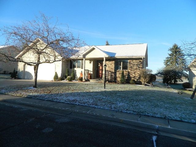 210 Cresthaven Lane, Mount Pleasant, MI 48858