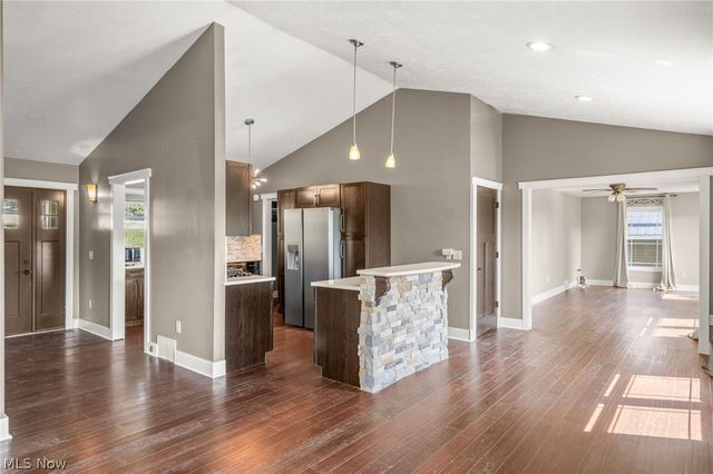 6031 Woodcrest Avenue NE, Canton, OH 44721