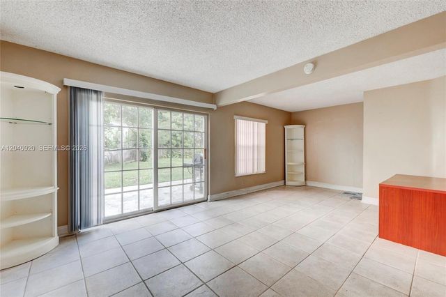 350 Sunshine Dr, Coconut Creek, FL 33066