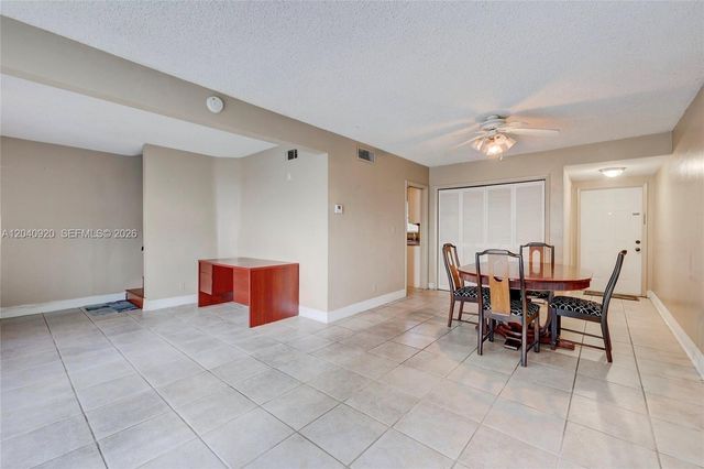 350 Sunshine Dr, Coconut Creek, FL 33066