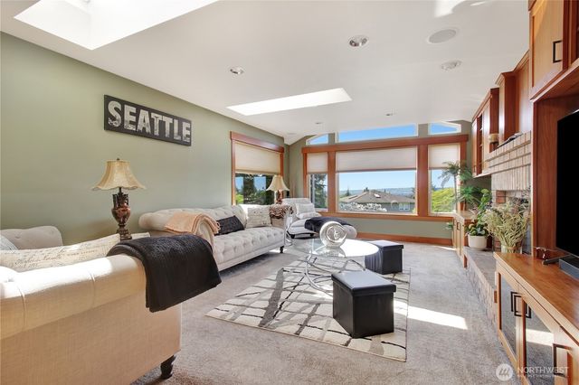 7718 78th Place NE, Marysville, WA 98270