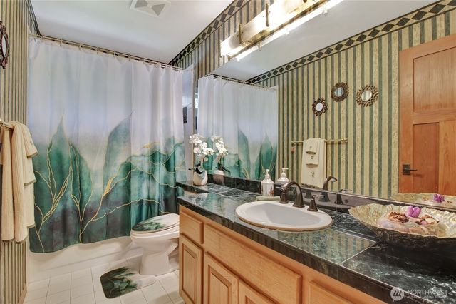 7718 78th Place NE, Marysville, WA 98270