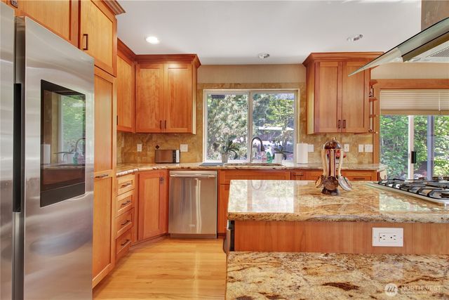 7718 78th Place NE, Marysville, WA 98270