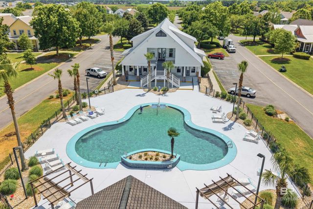 927 Periwinkle Lane, Foley, AL 36535