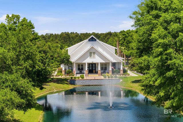 927 Periwinkle Lane, Foley, AL 36535