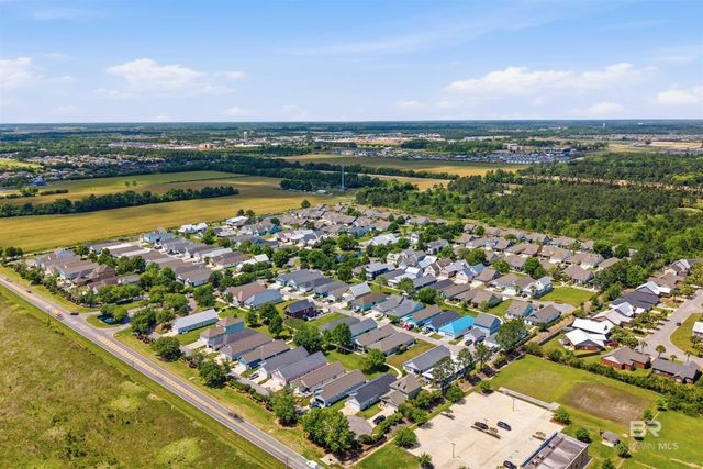 927 Periwinkle Lane, Foley, AL 36535