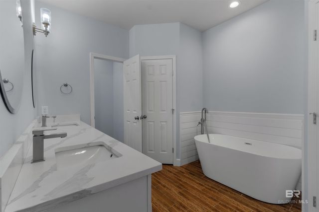 927 Periwinkle Lane, Foley, AL 36535
