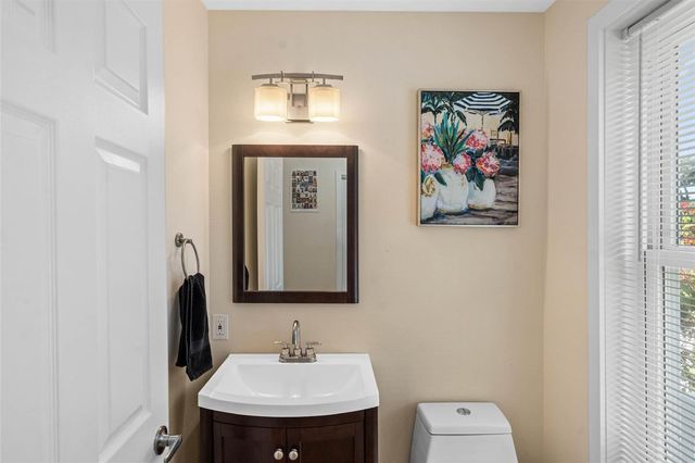 1500 9TH AVENUE N, St Petersburg, FL 33705