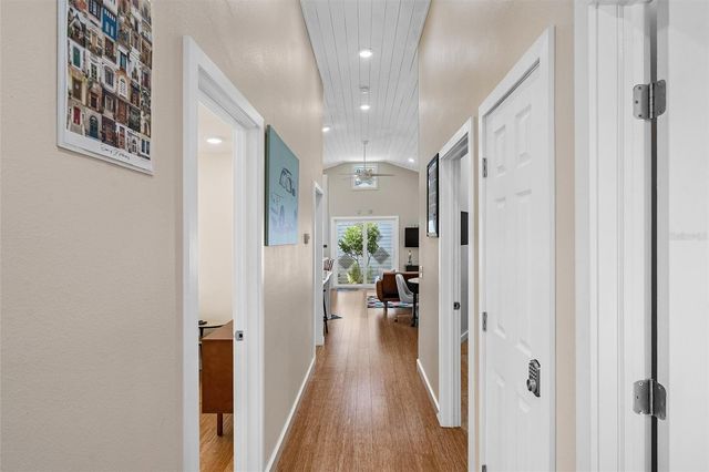 1500 9TH AVENUE N, St Petersburg, FL 33705
