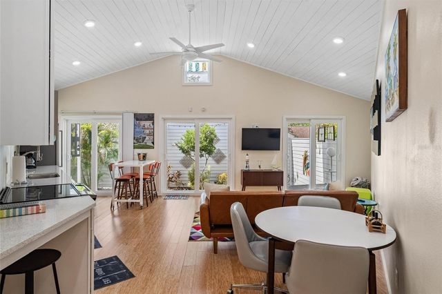 1500 9TH AVENUE N, St Petersburg, FL 33705